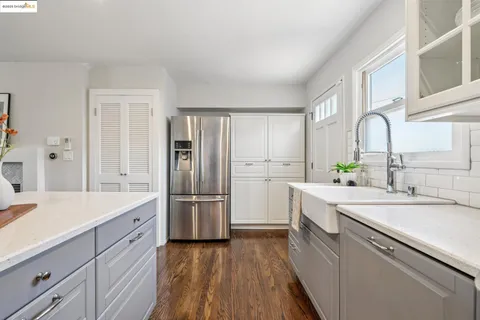 $619,000 | 4170 Emerald Street, Unit 4, Oakland, CA 94609