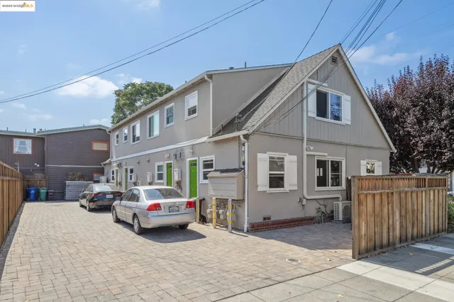 $624,000 | 4170 Emerald Street, Unit 4, Oakland, CA 94609