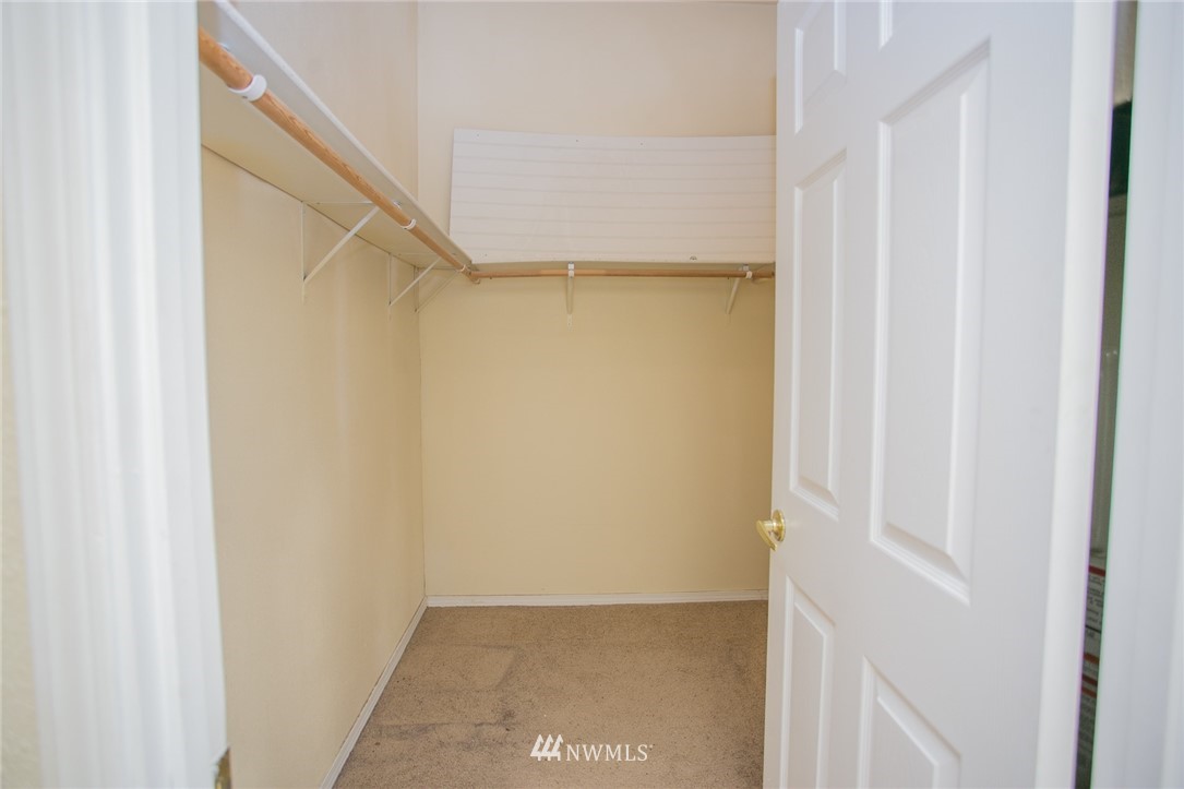 10285 Idano Road Northeast Moses Lake, WA 98837 - Photo 12 of 22 Gallery Image 12