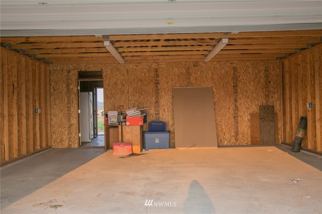 10285 Idano Road Northeast Moses Lake, WA 98837 - Photo 16 of 22 Gallery Image 16