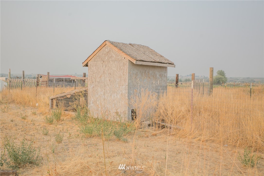10285 Idano Road Northeast Moses Lake, WA 98837 - Photo 22 of 22 Gallery Image 22