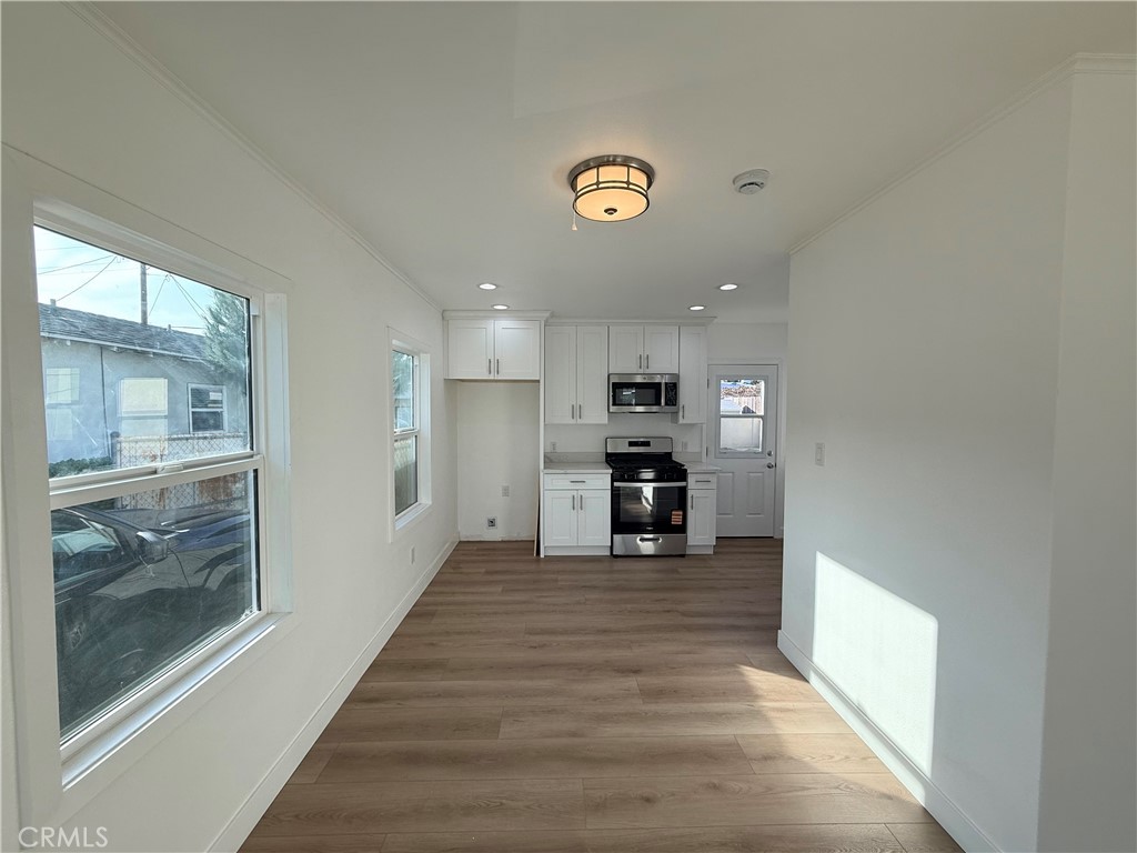 2513 Travers Avenue Commerce, CA 90040 - Photo 16 of 34