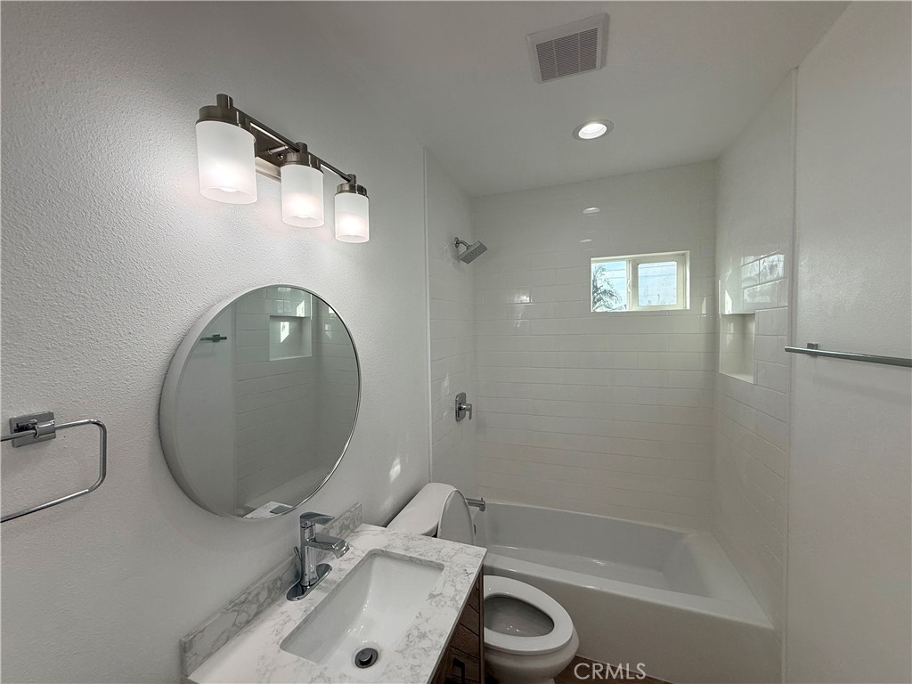 2513 Travers Avenue Commerce, CA 90040 - Photo 25 of 34