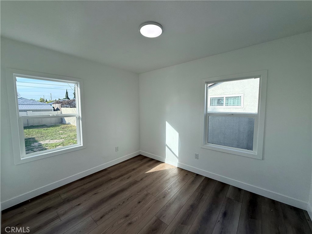 2513 Travers Avenue Commerce, CA 90040 - Photo 29 of 34