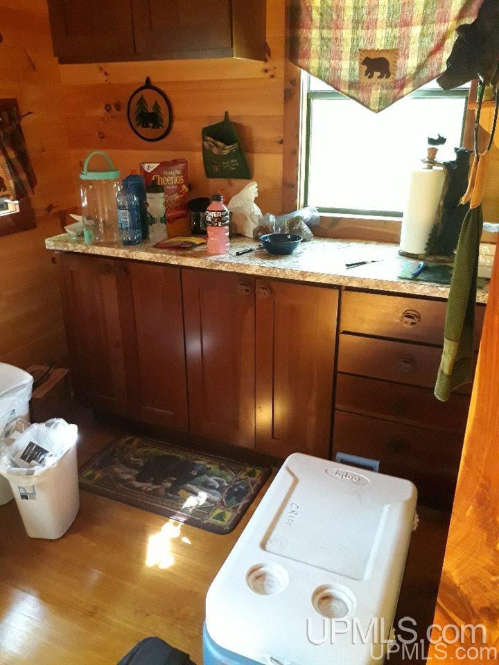 19699 Point Abbaye Road Lanse, MI 49946 - Photo 4 of 12