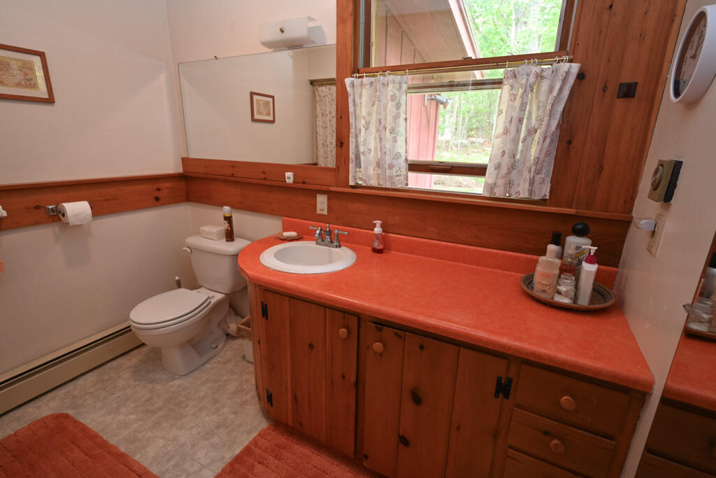 18 Loon Lane Dedham, ME 04429 - Photo 14 of 31 Hall Bath