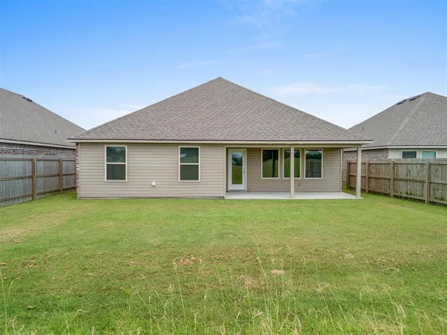 $225,000 | 4055 Canary Place, Jennings, LA 70546