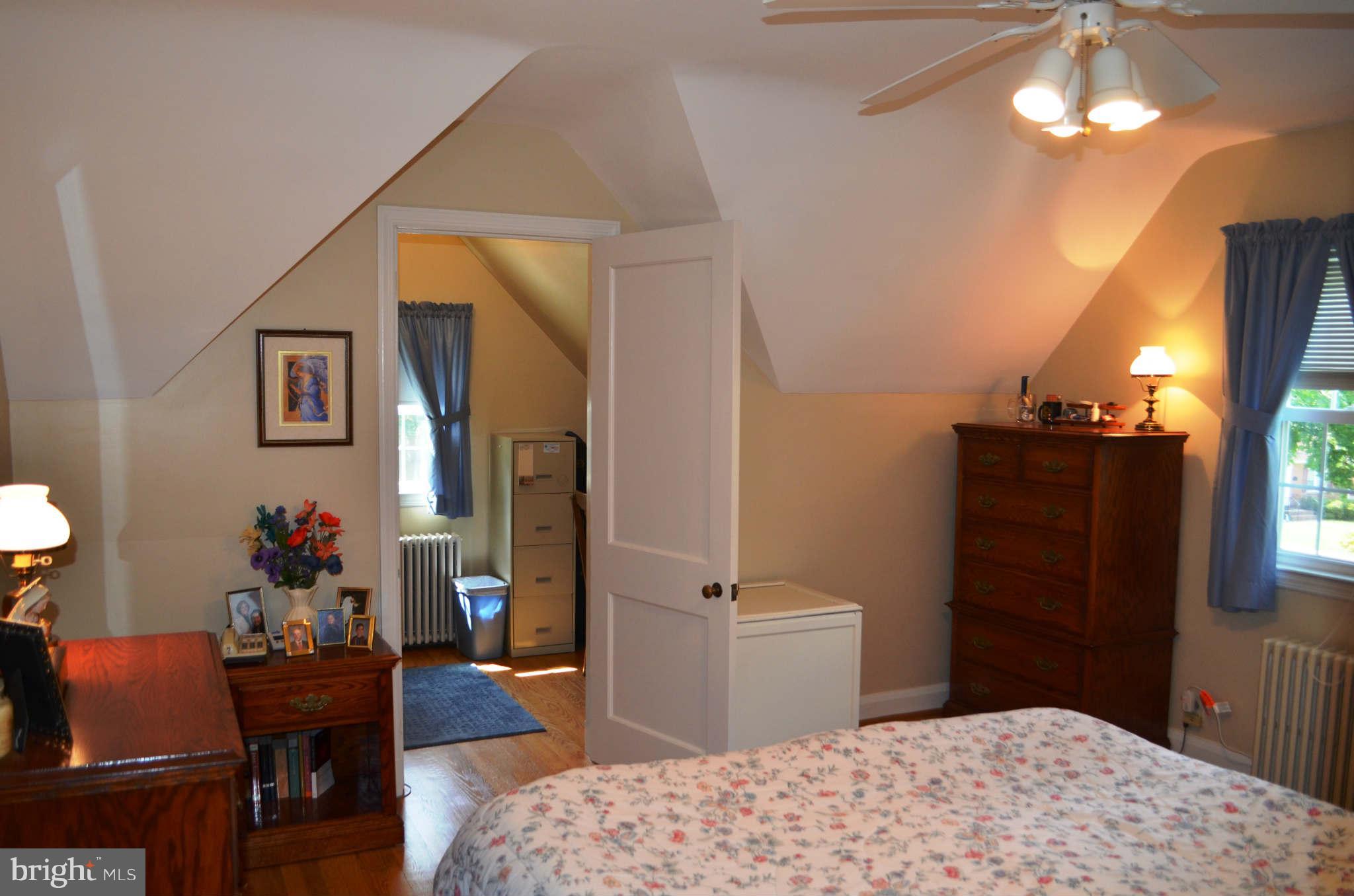 17 Dungarrie Road Baltimore, MD 21228 - Photo 17 of 30 Bedroom