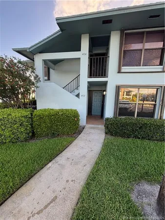 $215,750 | 950 South Kanner Highway, Unit 402, Stuart, FL 34994