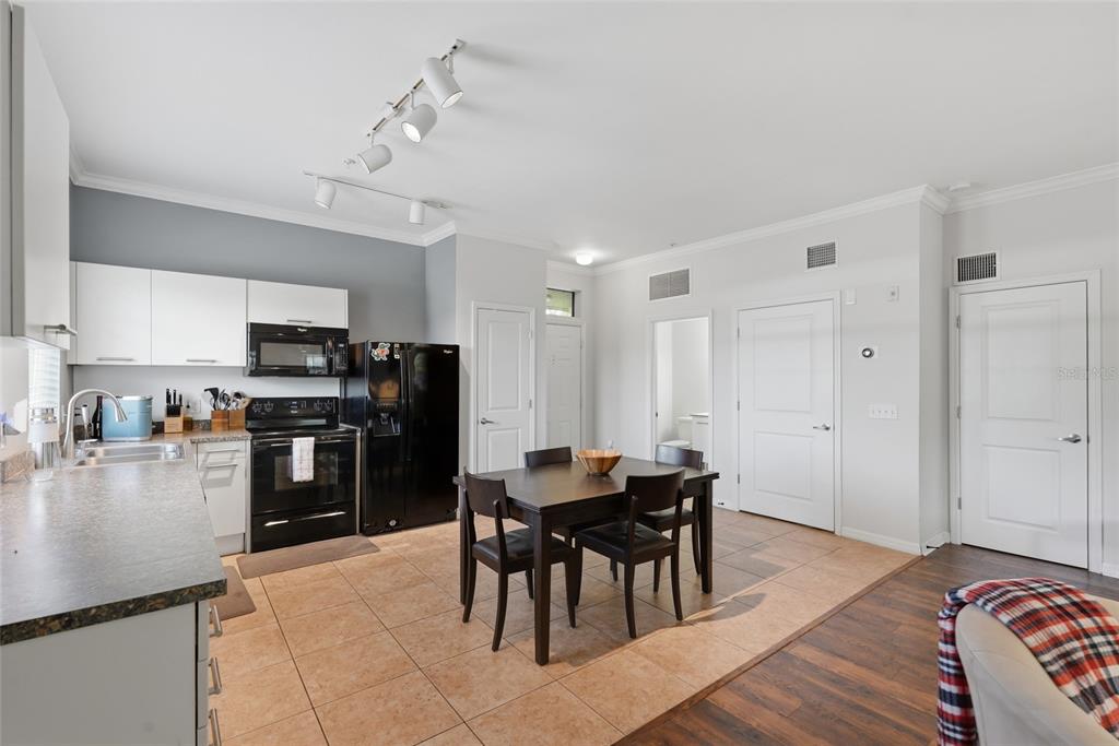 20 Southwest 6th Street, Unit 214 Gainesville, FL 32601 - Photo 7 of 27