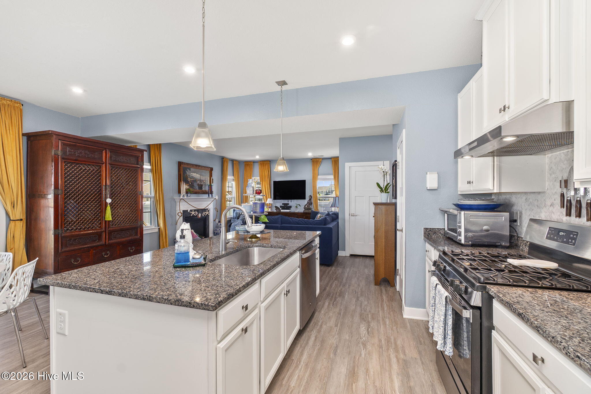 318 Green Lake Road Moyock, NC 27958 - Photo 6 of 35 35-web-or-mls-DSC04981