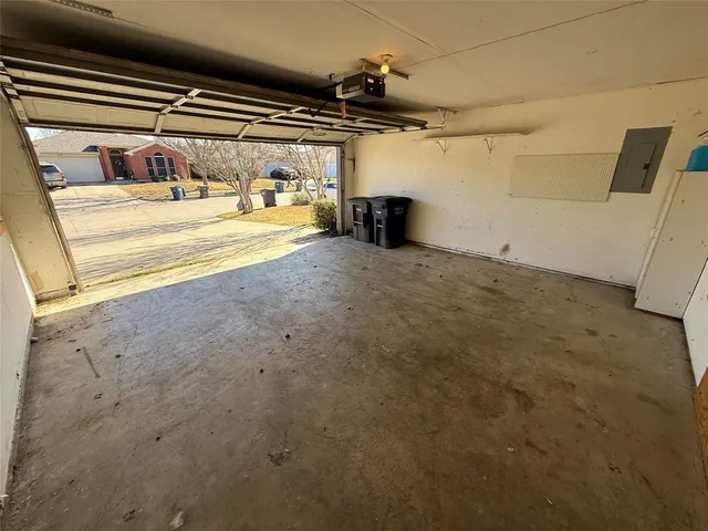 $1,675 | 8175 Waterside Trail, Fort Worth, TX 76137