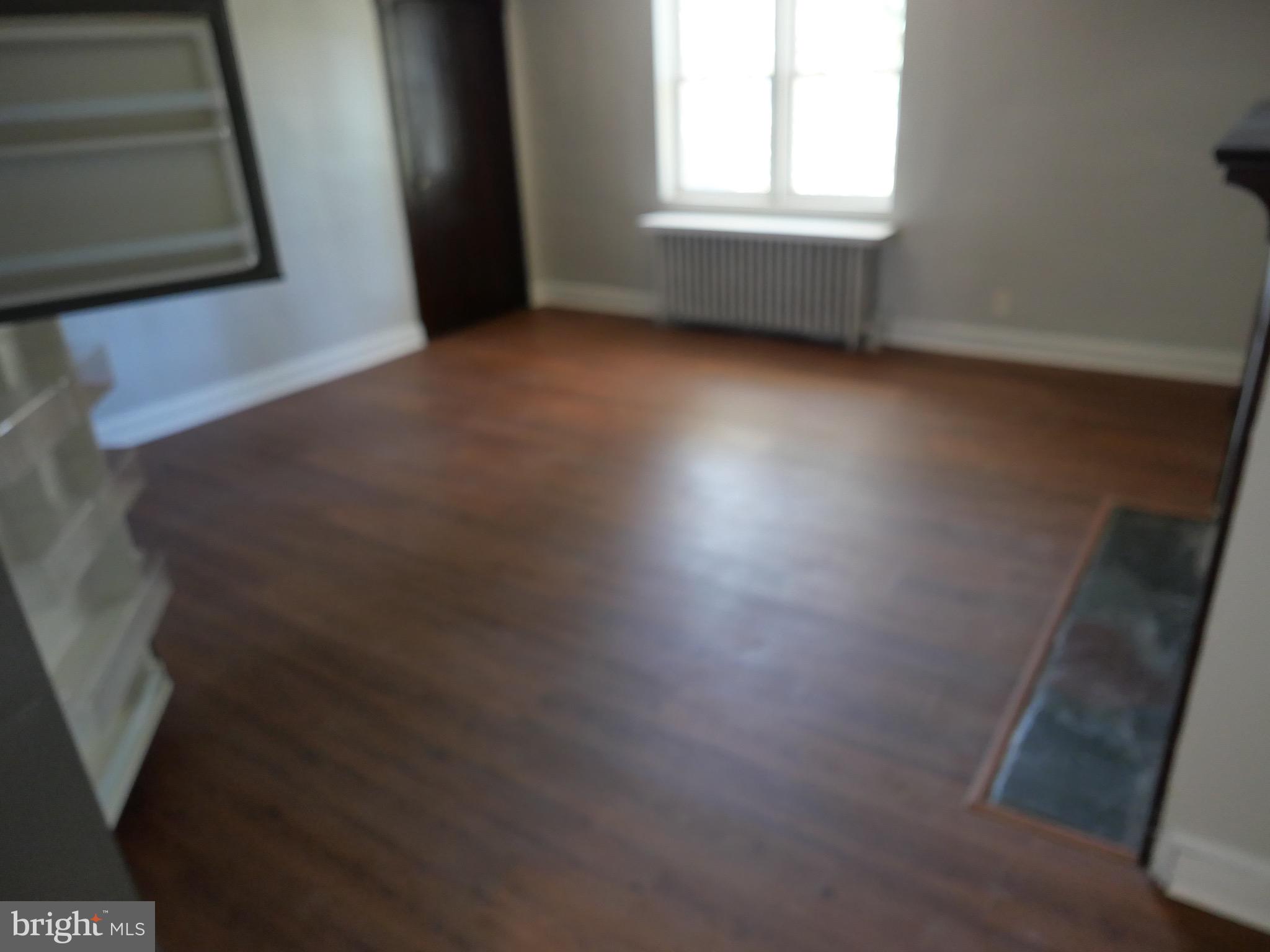 313 Hampden Road Upper Darby, PA 19082 - Photo 3 of 12
