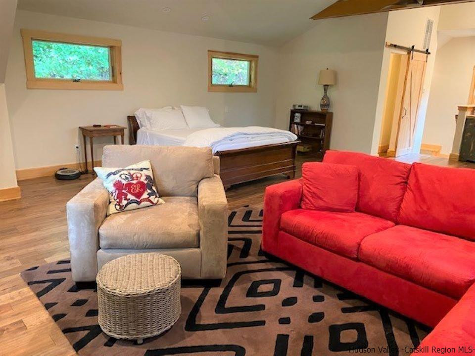 41 Stokes Way High Falls, NY 12440 - Photo 29 of 35 a living room with furniture and a rug