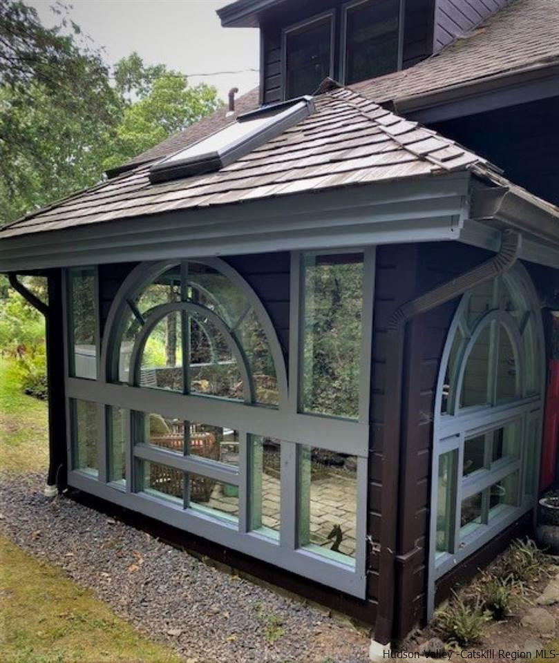 41 Stokes Way High Falls, NY 12440 - Photo 5 of 35 a view of building with a balcony
