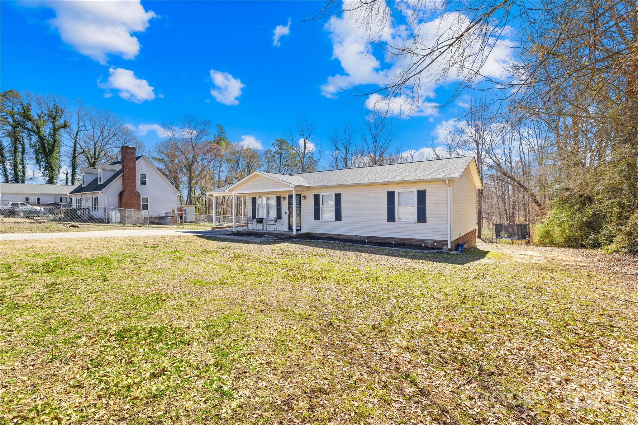 348 Runyan Road Grover, NC 28073 - Photo 2 of 18 Gallery Image 2