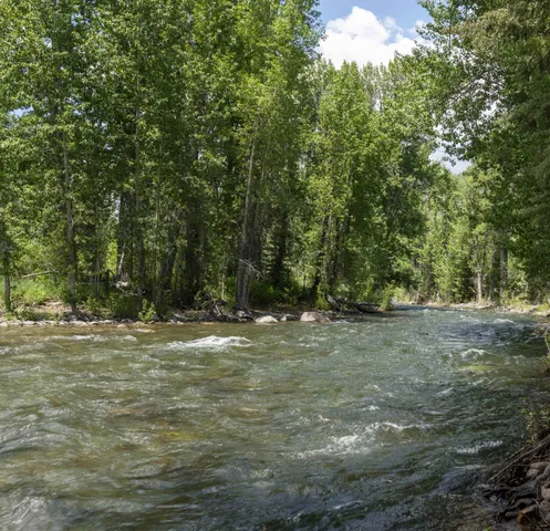 $17,880,000 | 13505 Highway 75, Blaine County, ID 83340