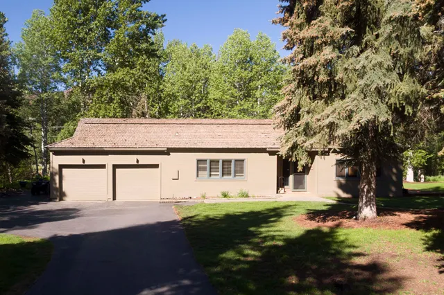 $17,880,000 | 13505 Highway 75, Blaine County, ID 83340