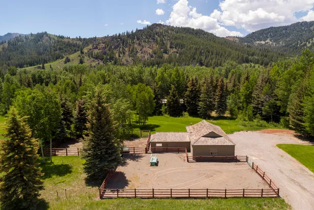 $17,880,000 | 13505 Highway 75, Blaine County, ID 83340