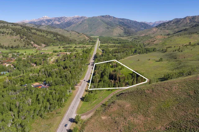 $17,880,000 | 13505 Highway 75, Blaine County, ID 83340