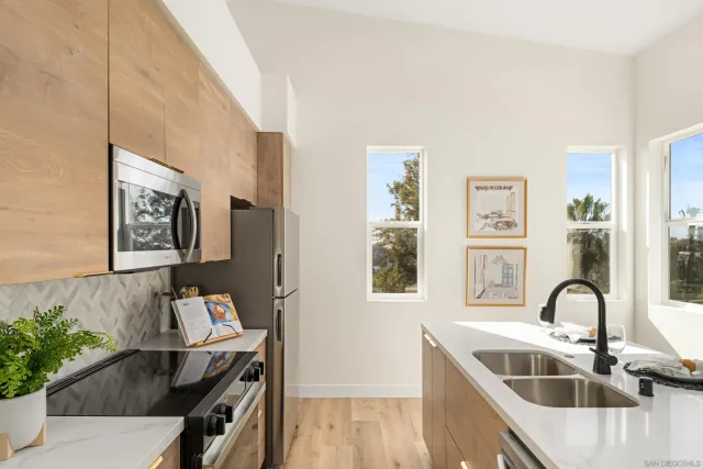 $3,250,000 | 6283 Lorca Drive, San Diego, CA 92115