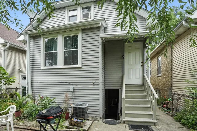 $434,900 | 4224 North Oriole Avenue, Norridge, IL 60706