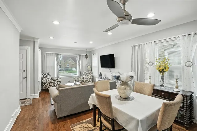 $434,900 | 4224 North Oriole Avenue, Norridge, IL 60706