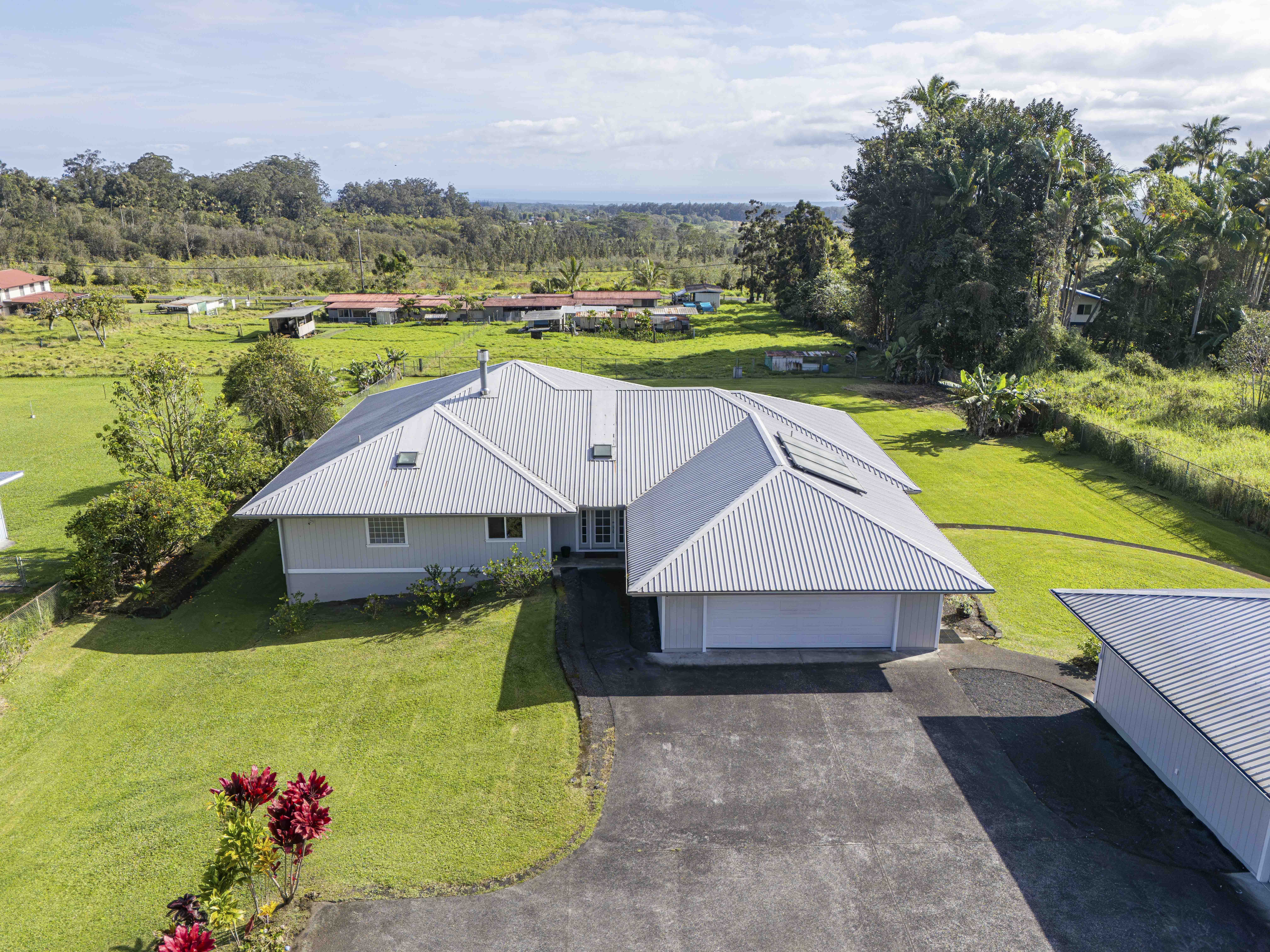 18-3970 Canney Road Mountain View, HI 96771 - Photo 30 of 30 an aerial view of a house