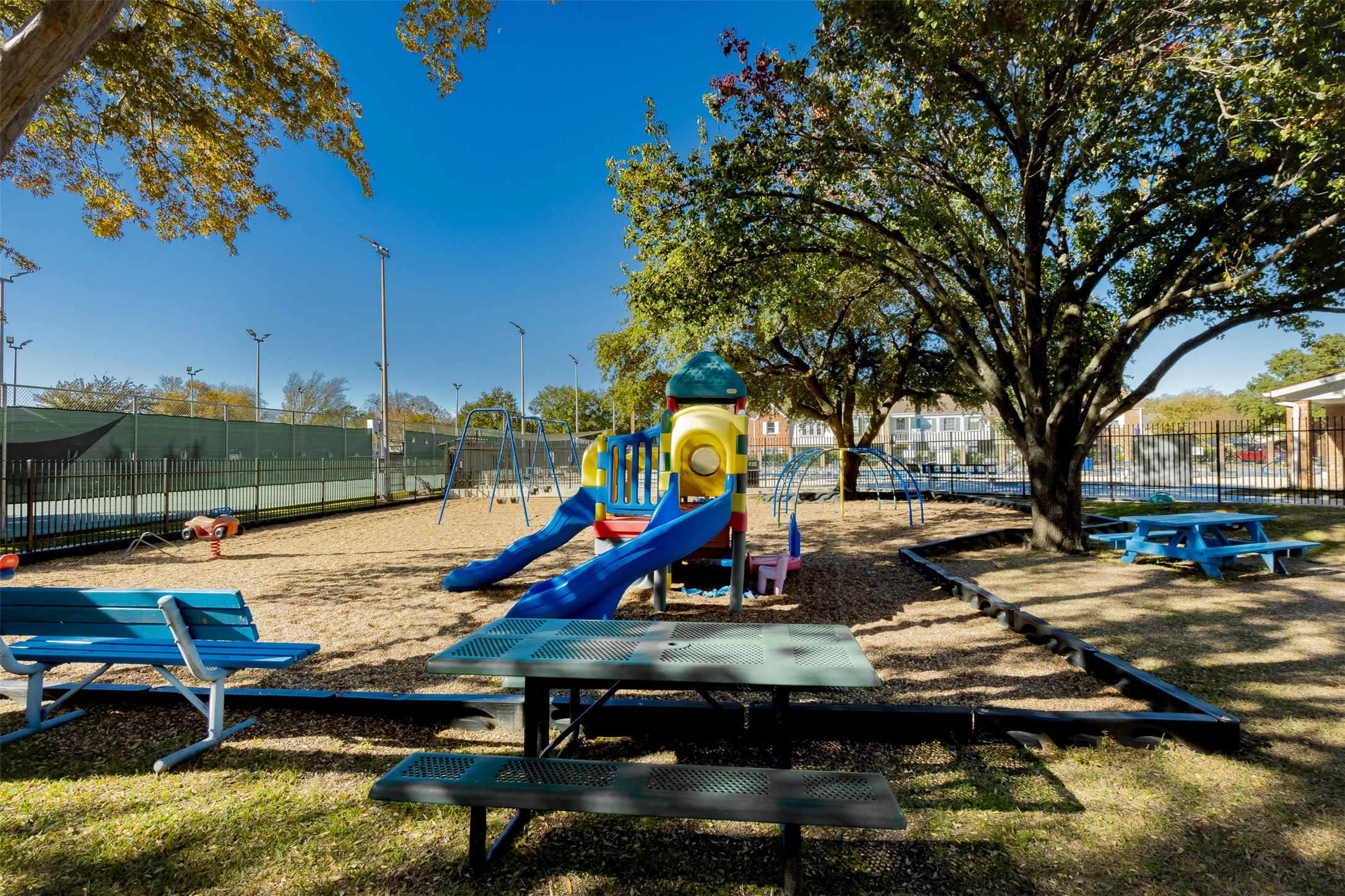 14357 Misty Meadow Lane Houston, TX 77079 - Photo 5 of 49