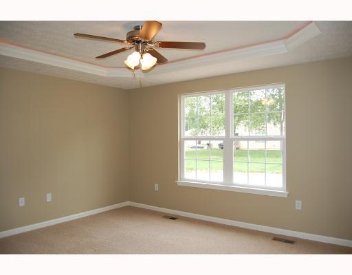 1752 Hunters Ridge Drive Troy, OH 45373 - Photo 6 of 11 Gallery Image 6