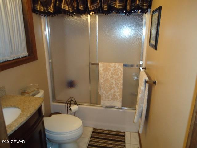 3872 Applegate Road Lake Ariel, PA 18436 - Photo 11 of 14