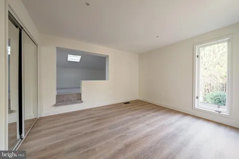 $879,000 | 14737 Jarnigan Street, Centreville, VA 20120