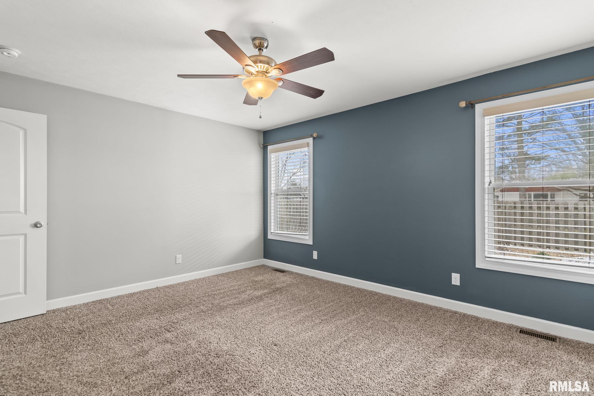 4546 Thompson Road Springfield, IL 62711 - Photo 15 of 41