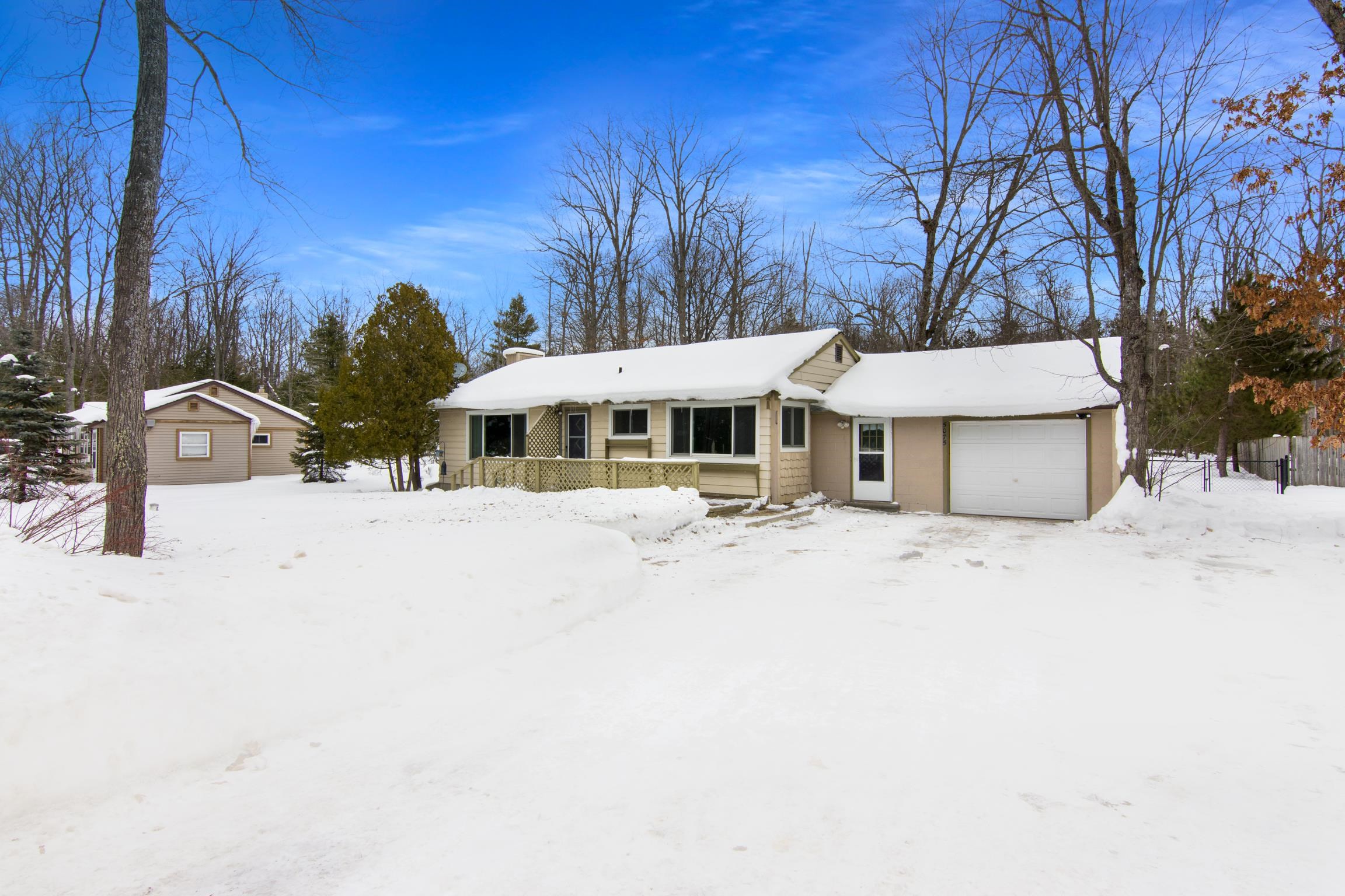 5075 Karlin Road Interlochen, MI 49643 - Photo 1 of 26