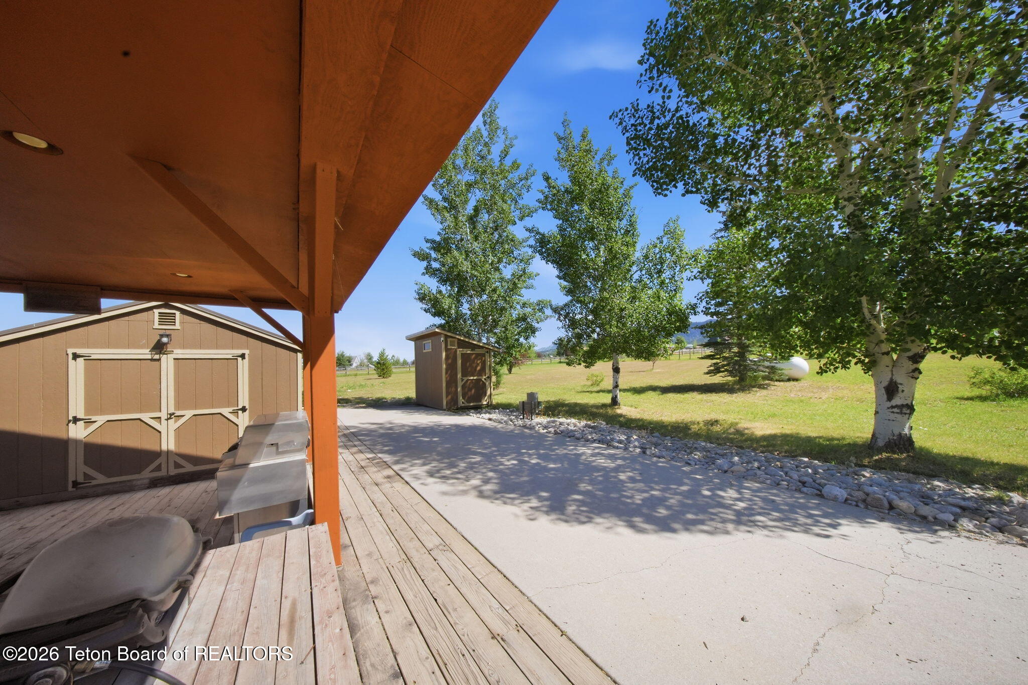 112 Pony Circle Etna, WY 83118 - Photo 10 of 59 47-web-or-mls-DSC00501