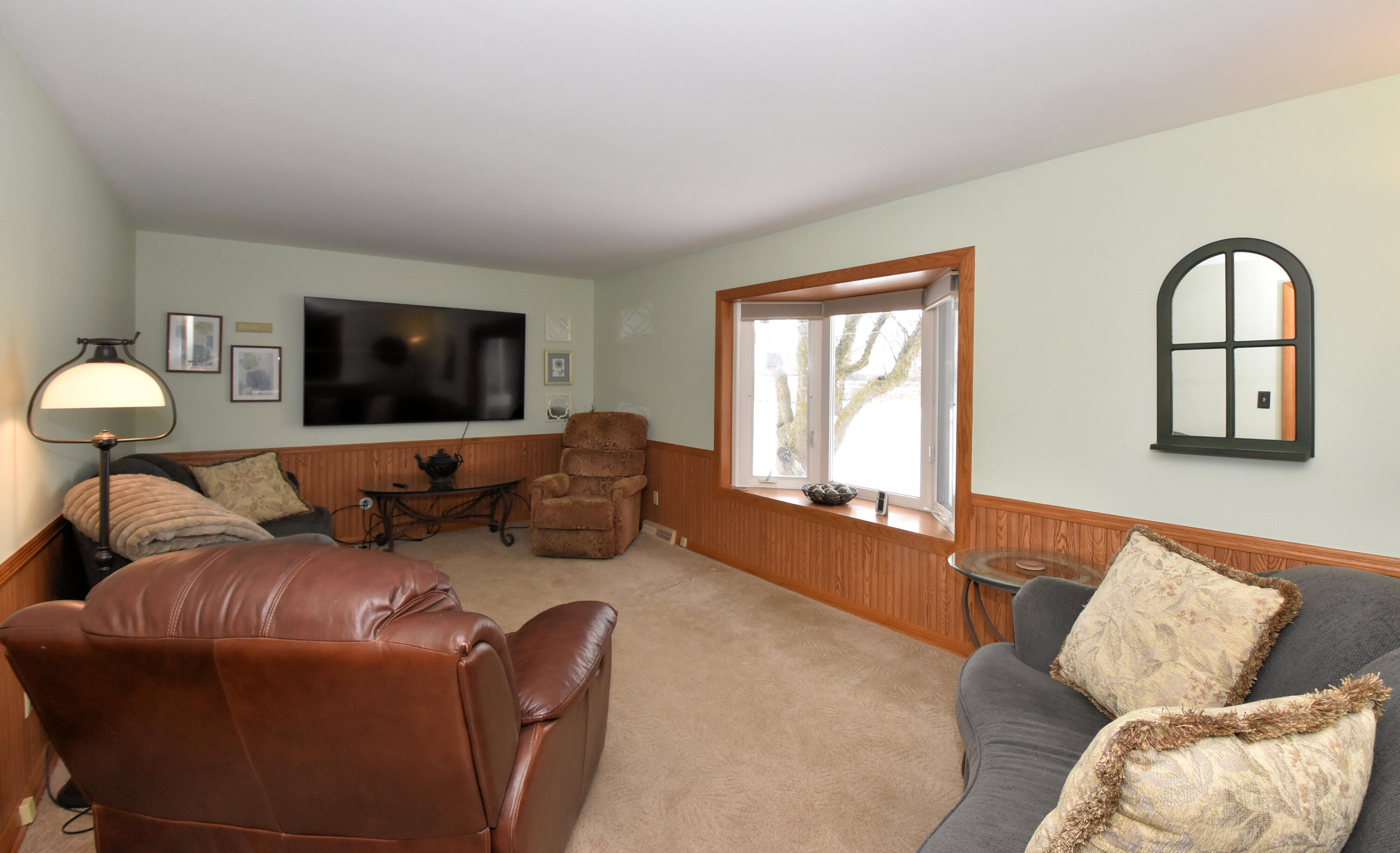 1838 Fancher Road Mount Pleasant, WI 53406 - Photo 19 of 46 Family Room