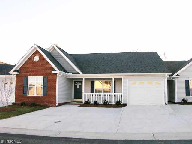 46 B Laurel Oak Ranch High Point, NC 27265 - Photo 1 of 1 Exterior Front.