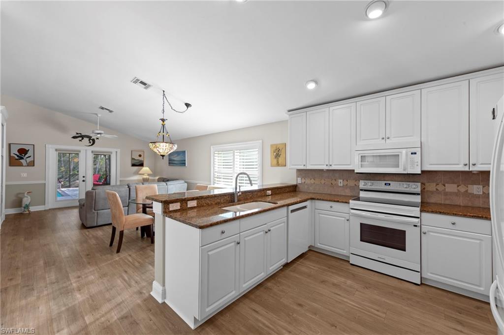 17910 Oakmont Ridge Circle Fort Myers, FL 33967 - Photo 7 of 28