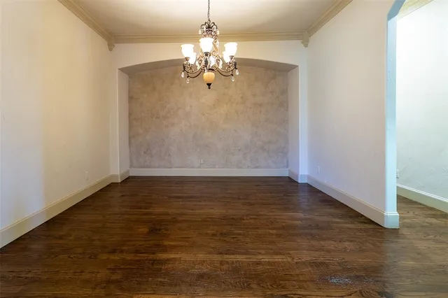 $950,000 | 7905 Hallmark Drive, North Richland Hills, TX 76182