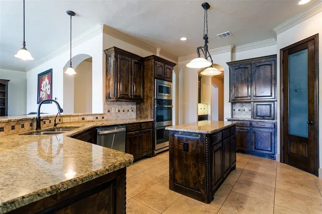 $950,000 | 7905 Hallmark Drive, North Richland Hills, TX 76182