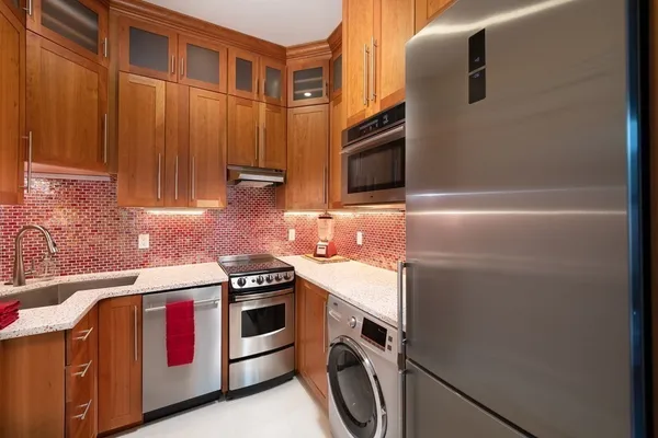 $2,950 | 7 Hereford Street, Unit 9, Boston, MA 02115