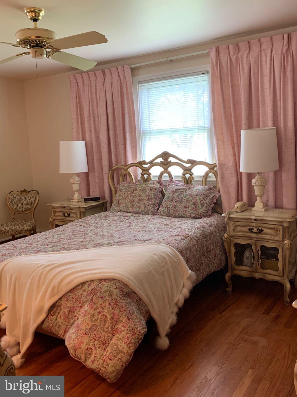 2290 Weir Road Aston, PA 19014 - Photo 23 of 35 Master Bedroom