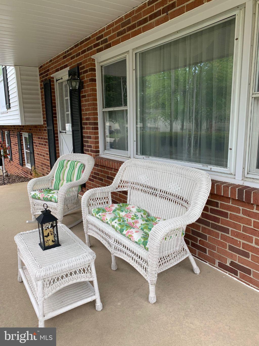 2290 Weir Road Aston, PA 19014 - Photo 4 of 35 Porch