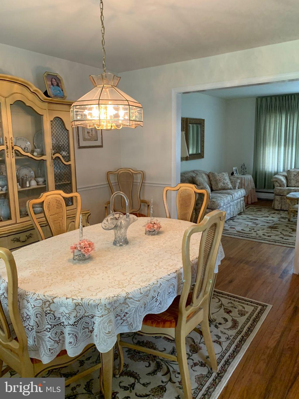 2290 Weir Road Aston, PA 19014 - Photo 10 of 35 Dining Room
