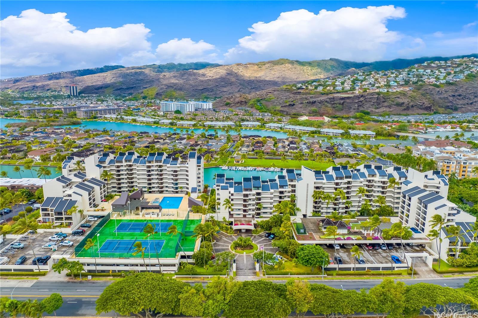 500 Lunalilo Home Road, Unit 45F Honolulu, HI 96825 - Photo 1 of 1 a view of a city