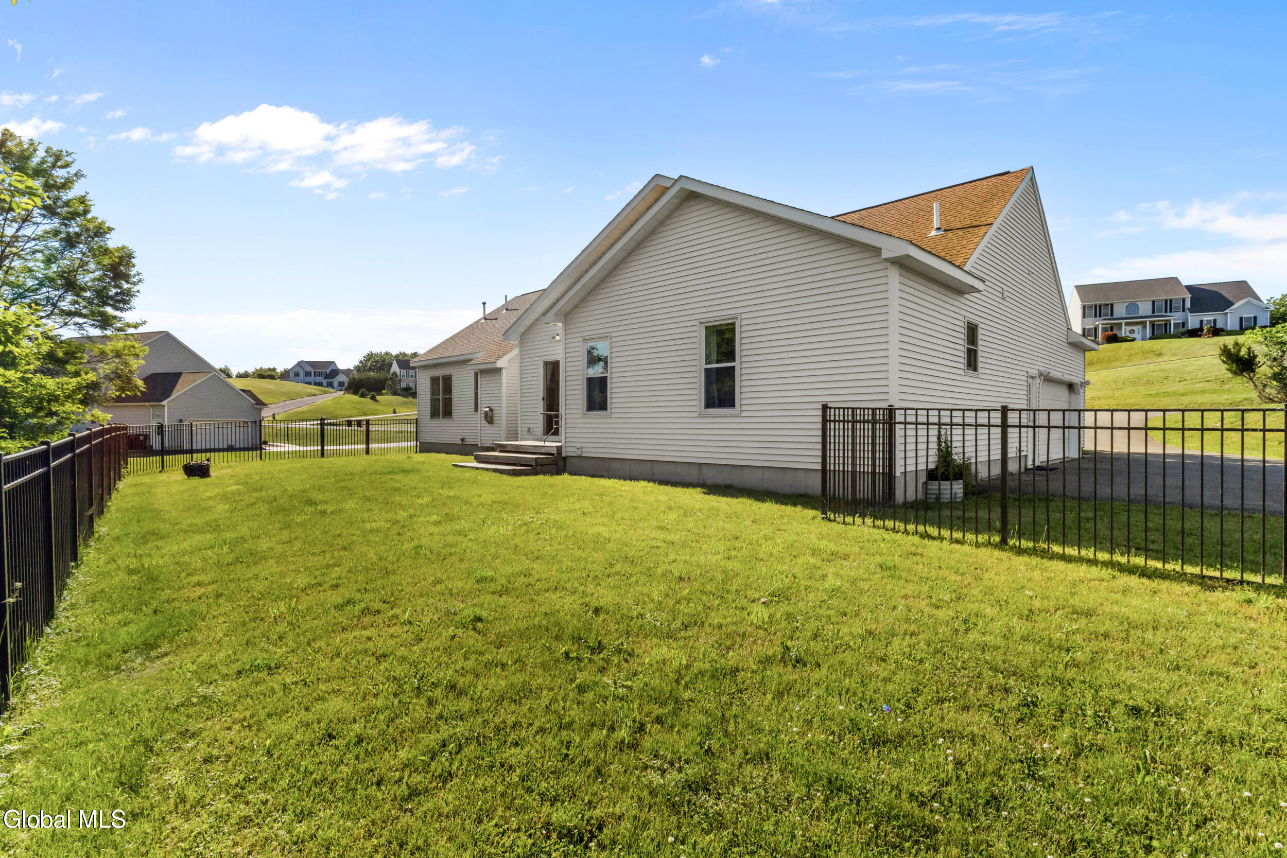 109 Abbey Road Poestenkill, NY 12140 - Photo 56 of 60 65__7__9598_1