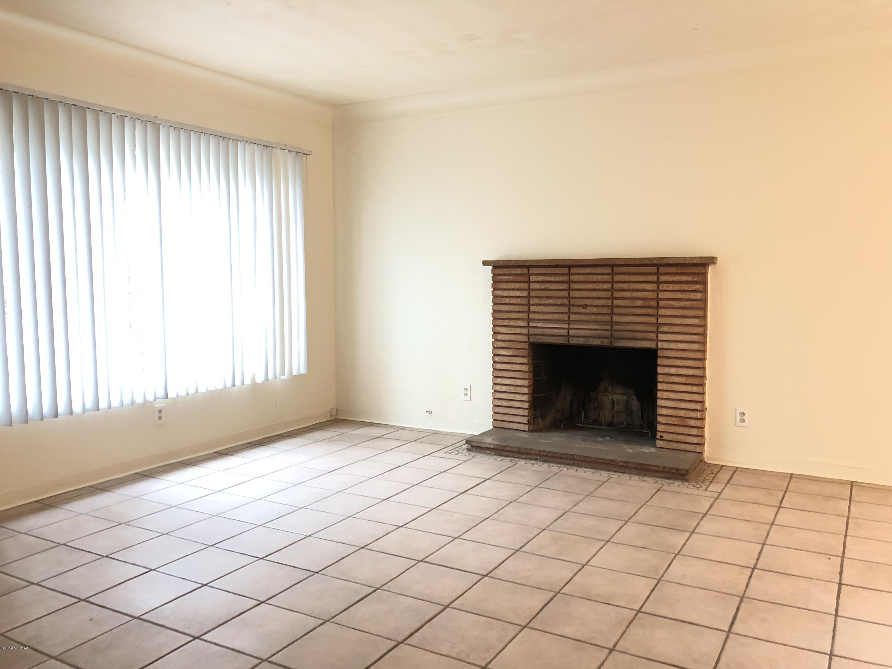 620 North Santa Rosa Avenue Tucson, AZ 85711 - Photo 8 of 16