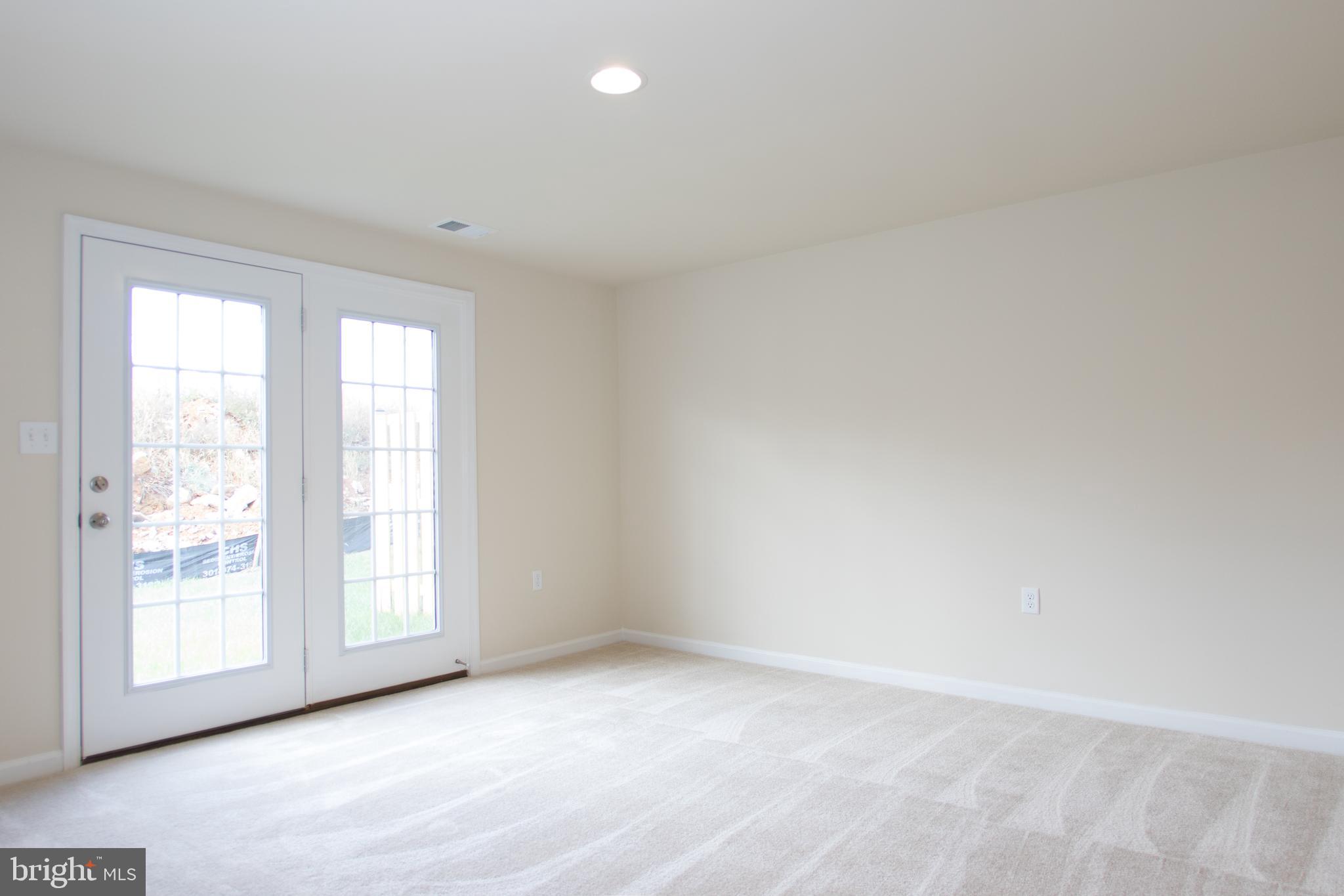 169 Ran Rue Drive Martinsburg, WV 25403 - Photo 18 of 19 Gallery Image 18