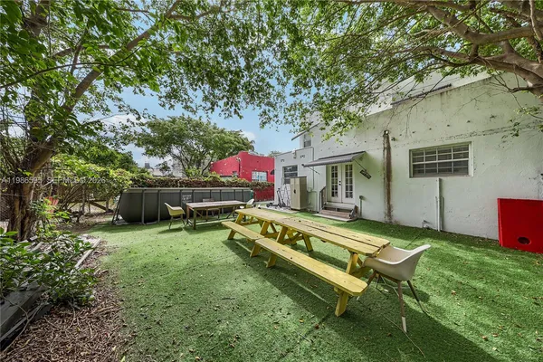 $2,875 | 843 Northwest 3rd Street, Unit 1, Miami, FL 33128