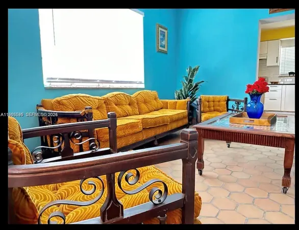 $2,900 | 843 Northwest 3rd Street, Unit 1, Miami, FL 33128